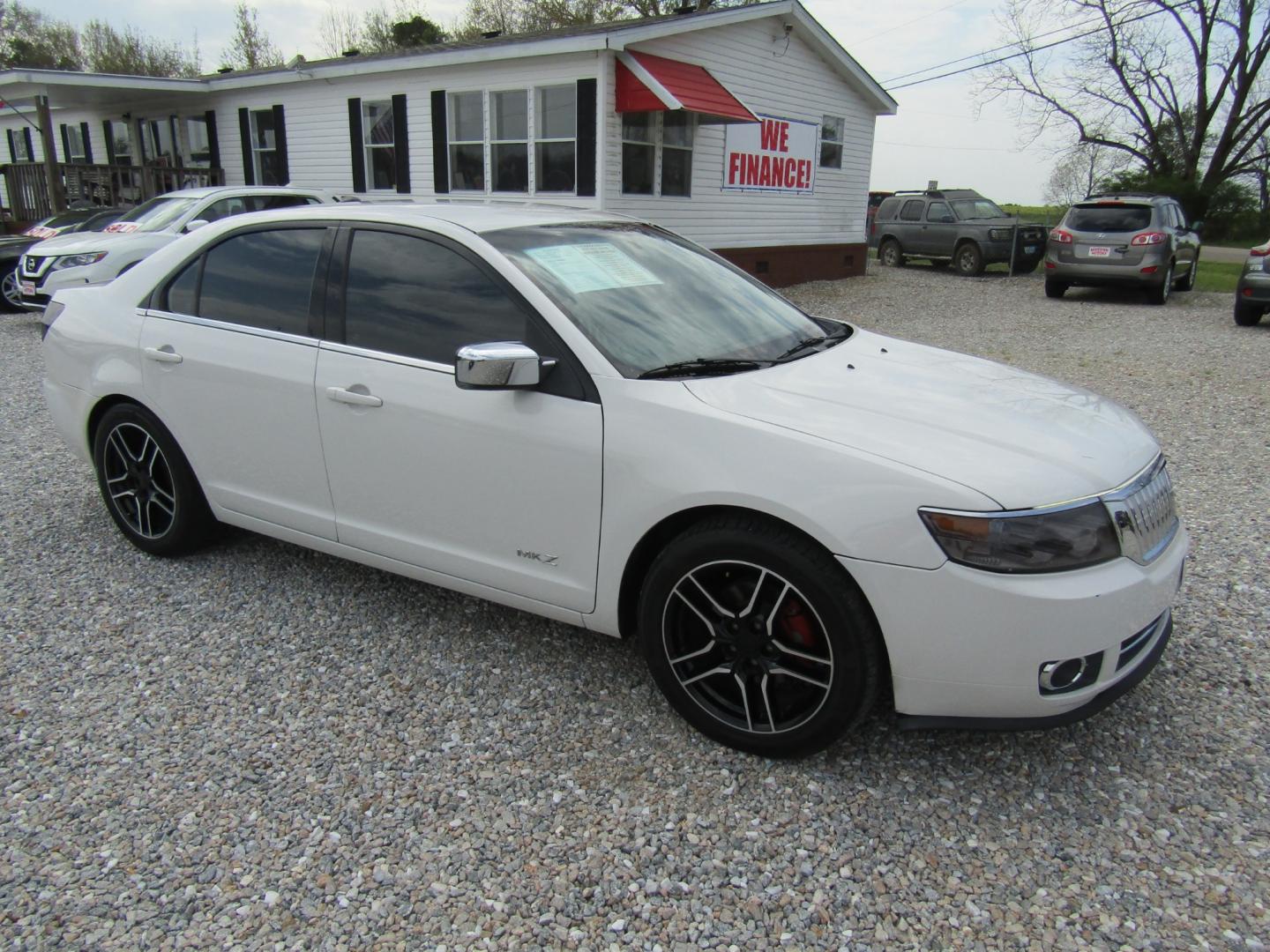 2008 White Lincoln MKZ FWD (3LNHM26T08R) with an 3.5L V6 DOHC 24V engine, Automatic transmission, located at 15016 S Hwy 231, Midland City, AL, 36350, (334) 983-3001, 31.306210, -85.495277 - Photo#0